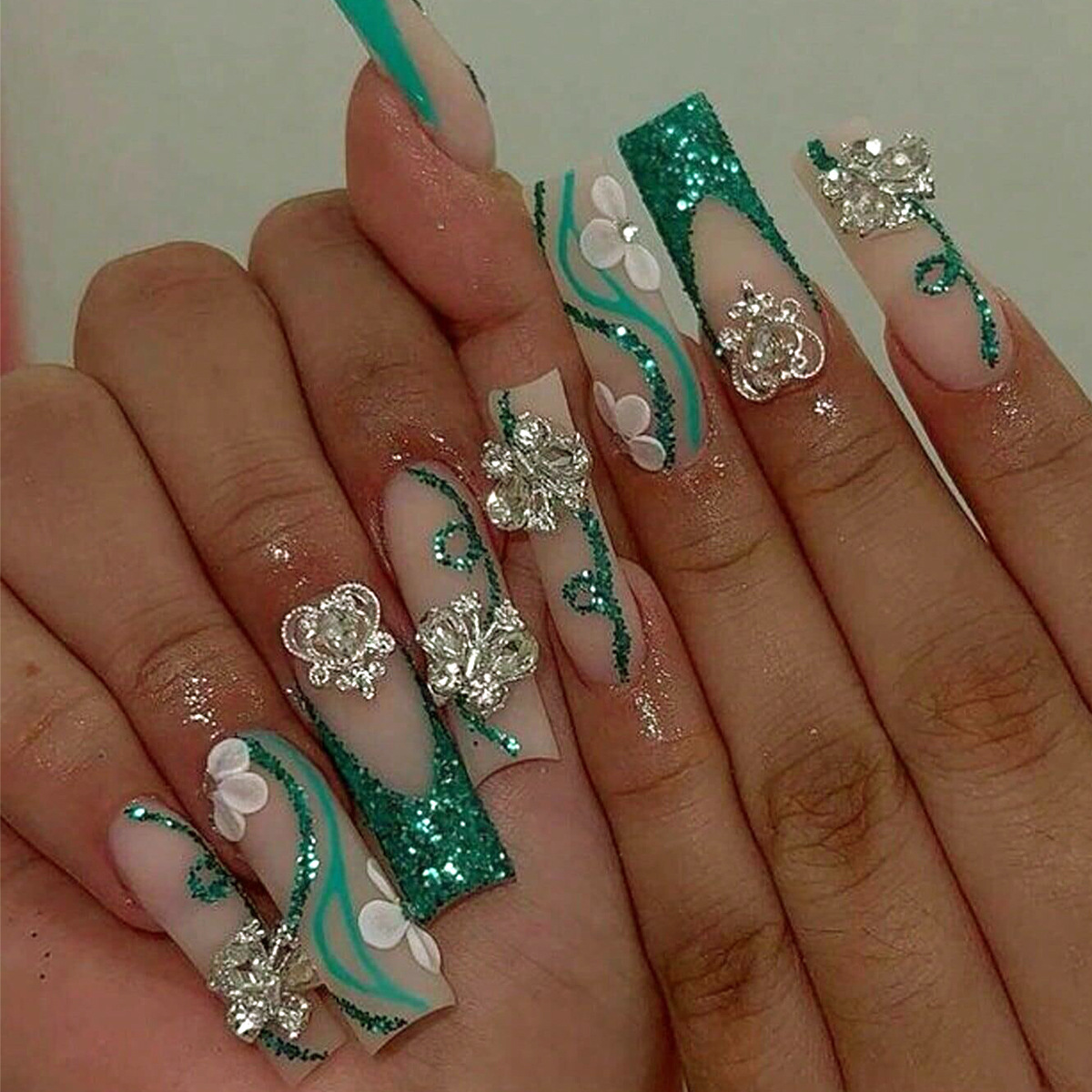 Long Coffin Press on Nails Bal - Nail Art Gliter recension och pris