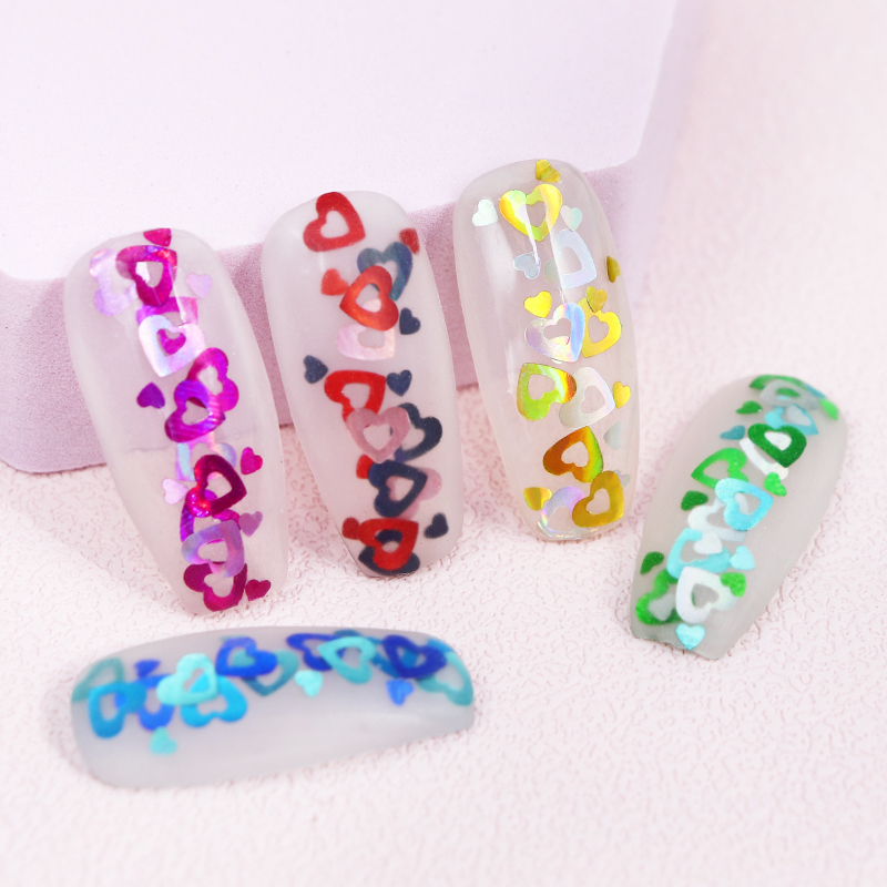 Holographic Love Heart Nail Ar - Nail Art Valentine recension och pris